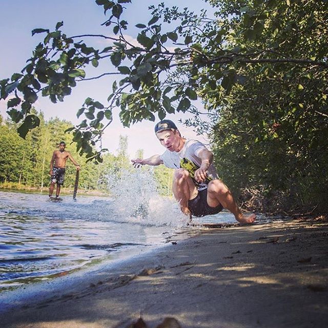 Instabanger: @aleksisjoberg banksliding on a @uittoboards skim #skimboarding